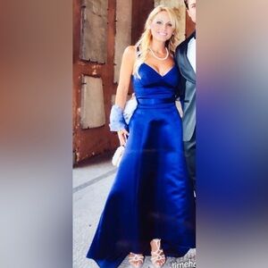 Elisabetta Franchi Skirt Royal Blue. Impeccable condition